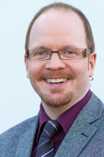 Andreas Fuhl leitet den Bildungsgang Physiotherapie. Foto: SMMP/Bock
